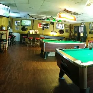 sushi and sashimi, interior