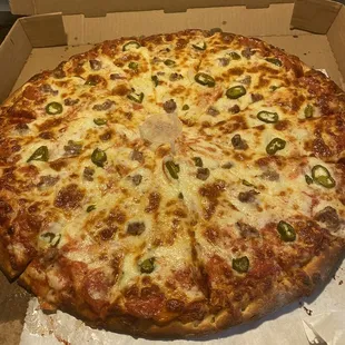 Boom looking Pizza, nice crispy crust