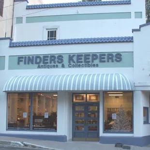 Your Experts in Antiques &amp; Collectibles