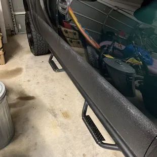 Wax all over the bed liner making it lol ok white