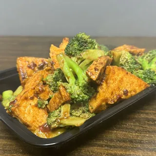 Fried Tofu with Broccoli