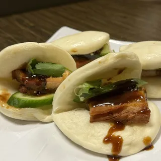 Crispy Pork Bun with Sweet Sauce Special