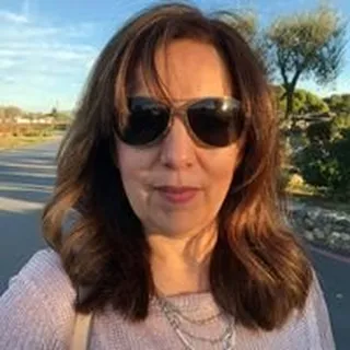 Gabriela G.