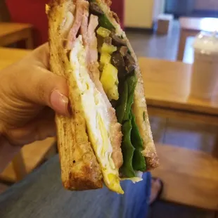 Breakfast sandwich