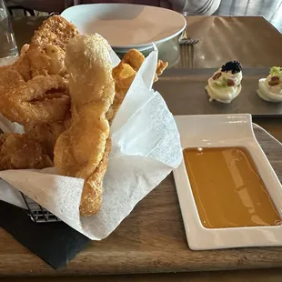 Carsons kitchen: chicken skins