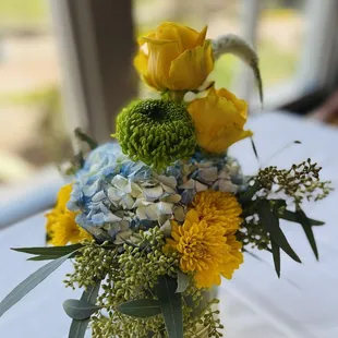 Beautiful table arrangements!