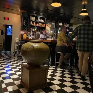 Bar/Interior