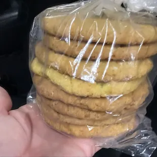 $2 bag of cookies