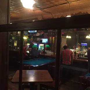 Pub-like environment - super laid back!