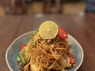 La Ong Thai Bistro