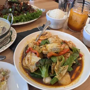 Seafood with Chili Mixture