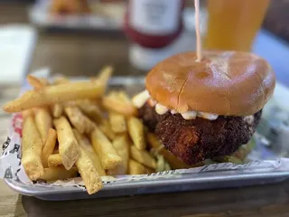 Cold Beers & Cheeseburgers