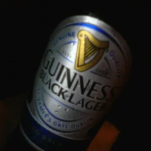 a bottle of guinness