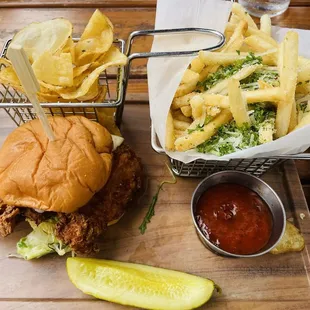 Peggy 's Crispy Chicken Sandwich