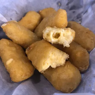 Mac &amp; Cheese Bites