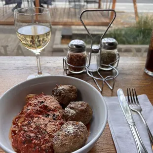 Spaghetti and Meatballs