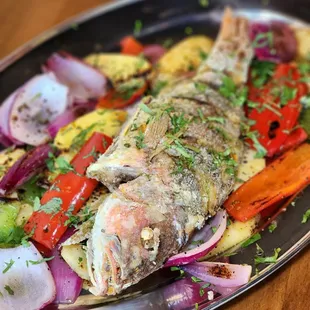 Whole fried fish, snapper