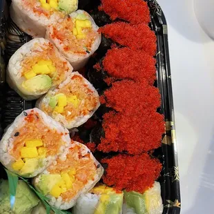 Flying Fish Roe , Hawaii Maki