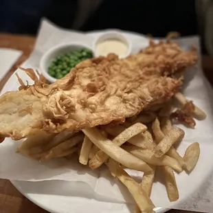 Fionn MacCool's Irish Pub & Restaurant