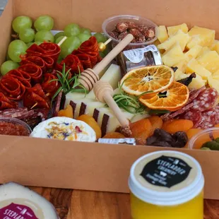 Graze and gather box