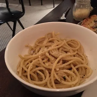Chitarra Alla Cacio E Pepe