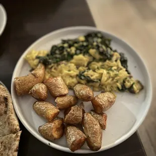 Tuscan Kale &amp; Mushroom Soft Scramble
