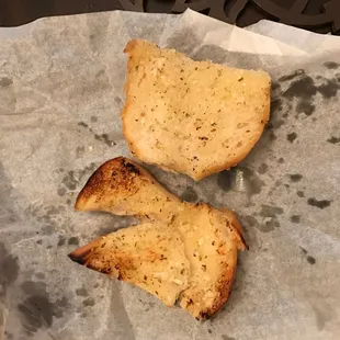 Garlic Bread that came for free with each entrée!