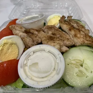 Grilled chicken salad
