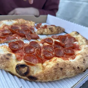 Pepperoni pizza