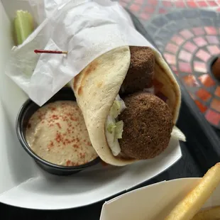 Falafel Pita