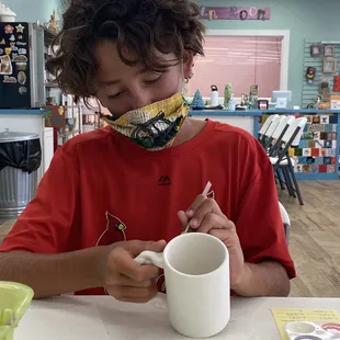 Painting a mug!