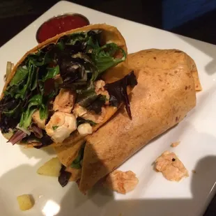 Blackened chicken wrap, chipotle tortilla, pineapple salsa, spring lettuce mix