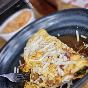 an omelet on a plate