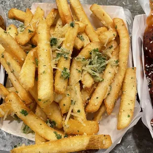 Garlic fries