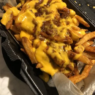LRG - CHILI CHEESE FRIES