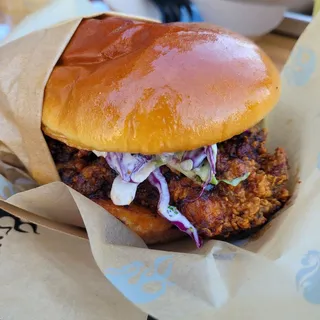NASHVILLE FIRE CHICKEN SANDWICH