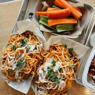Garlic noodles
