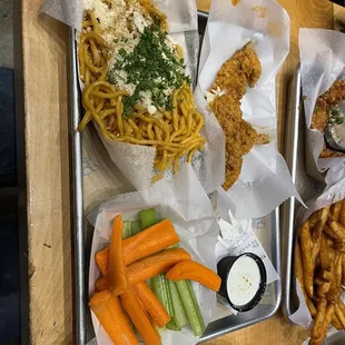 2 piece tender combo with veggies and REG - GARLIC FRIES DELIVERY