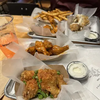 10 WINGS