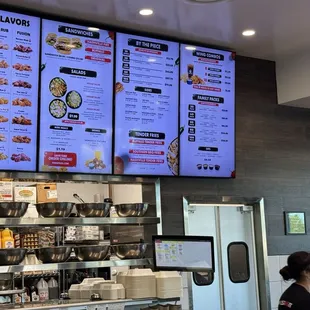 So many cool combos and choices of wings, fries salads, sauces!!!! Super clean as well!!!