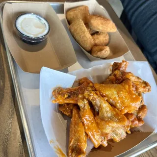 10 WINGS