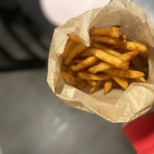 Large LRG - SEASONED FRIES
