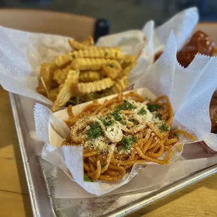 REG - GARLIC NOODLES ($5.20)