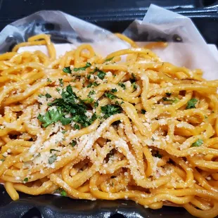 Garlic noodles