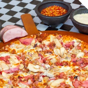 a close up of a pizza