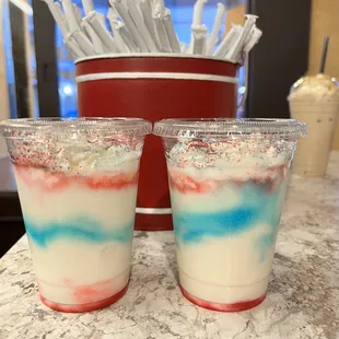 two glasses of ice cream