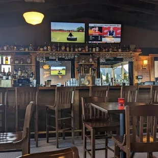 the bar and dining area