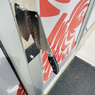 Most genius door handle!