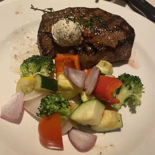 Roasted Garlic Sirloin*