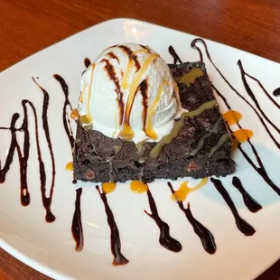 Chocolate Brownie |Instagram @restaurant_aholic